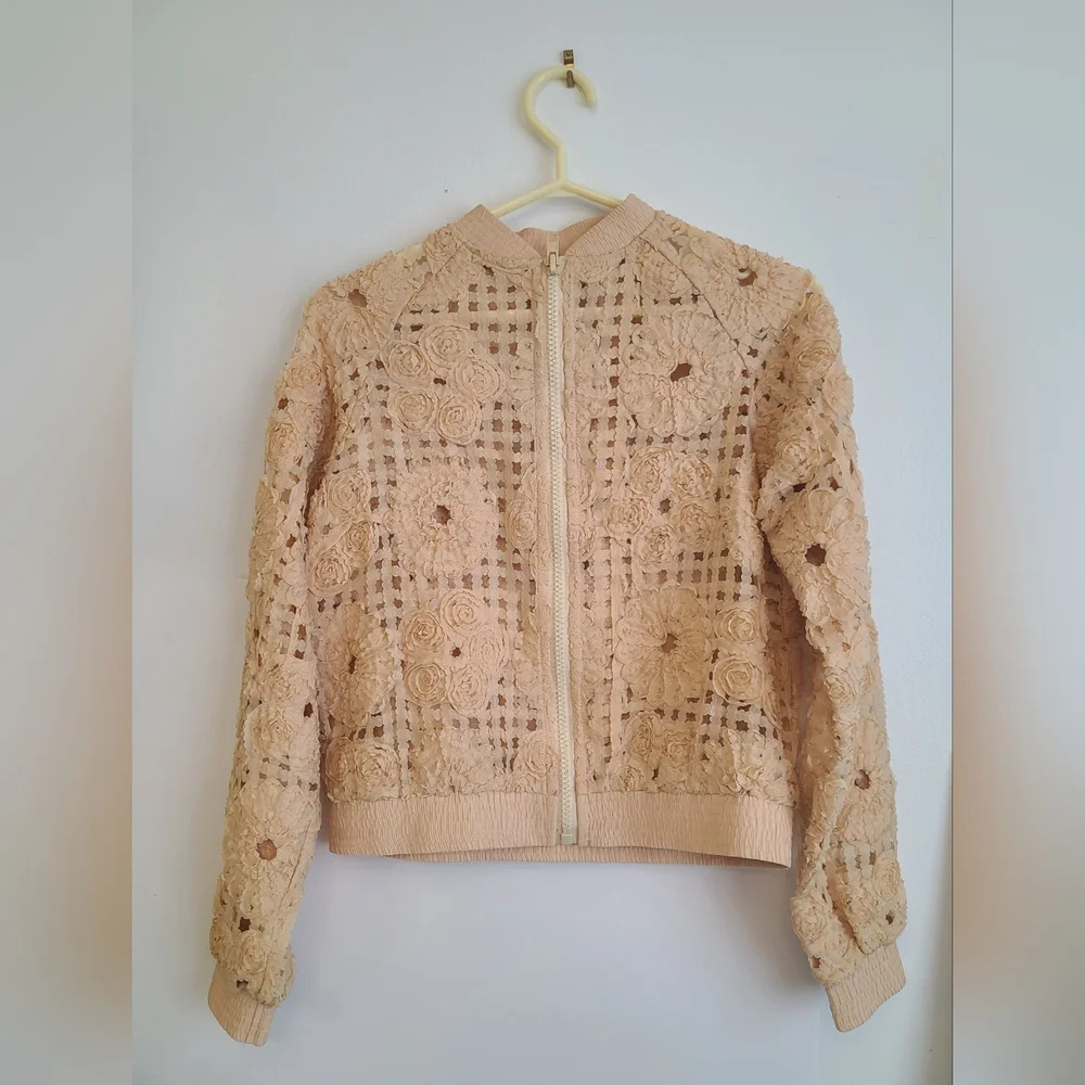 Beautiful Beige‎ Lace Flight Coat, Size S